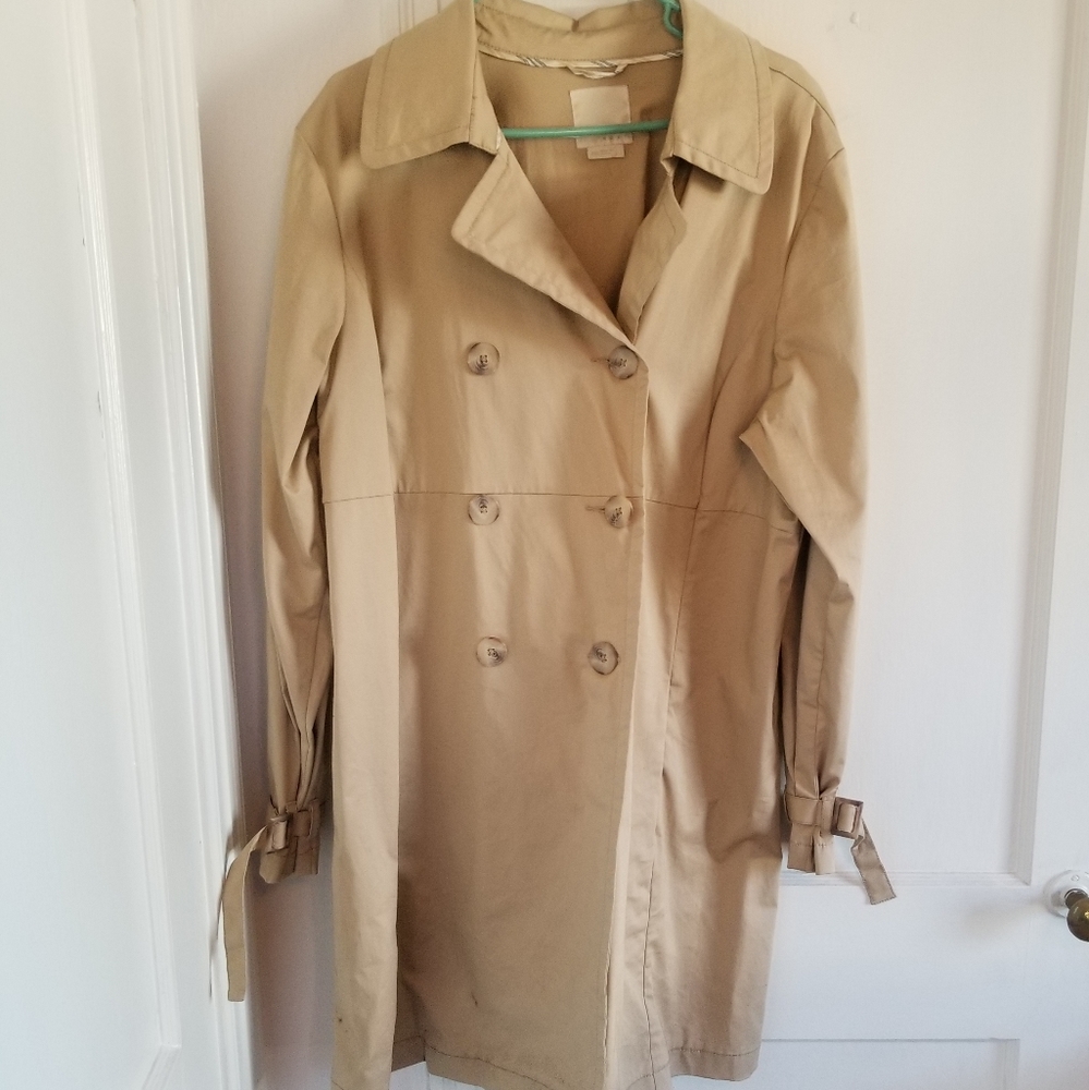 Old Navy Khaki Trenchcoat